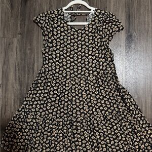 American Eagle Outfitters Black and Yellow Floral Top